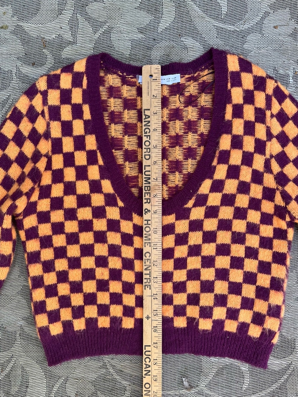 Zara Purple and Gold Checkered V-Neck Cropped Cardigan - Picture 6 of 8